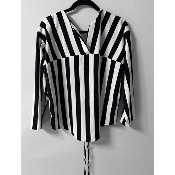 TILL Blouse - Picture 3 of 7